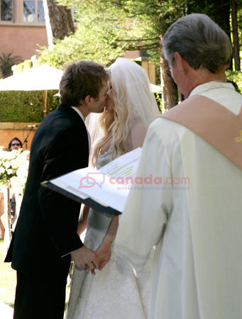 avrilafterwed22 Foto del matrimonio di Avril Lavigne