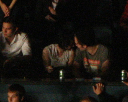 Robert Pattinson e Kristen robert pattinson e kristen stewart. Robert Pattinson e Kristen