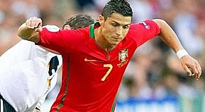 ronaldo scheda Spagna vs Portogallo: Fernando Torres contro Cristiano Ronaldo