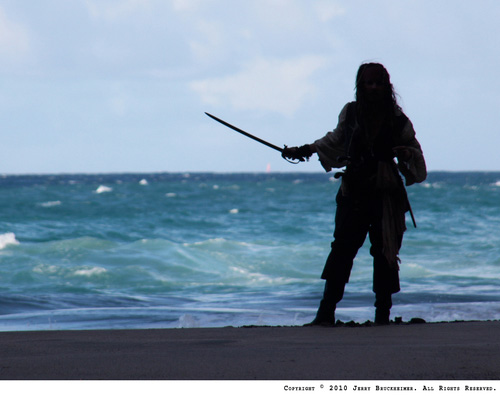 depp sparrow Johnny Depp torna ad essere Jack Sparrow