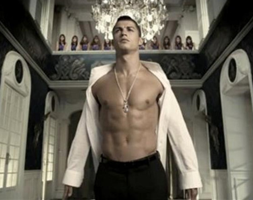 ronaldo-timeforce1 ronaldo timeforce1 Cristiano Ronaldo si spoglia per Time Force