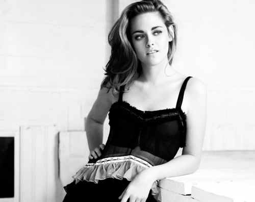 kstewart kstewart Kristen Stewart posa per Vogue