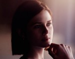 Il nuovo taglio di Bonnie Wright