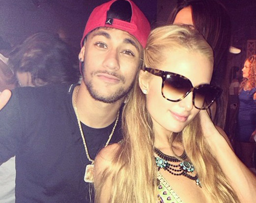 neymar2 Paris Hilton in discoteca con Neymar