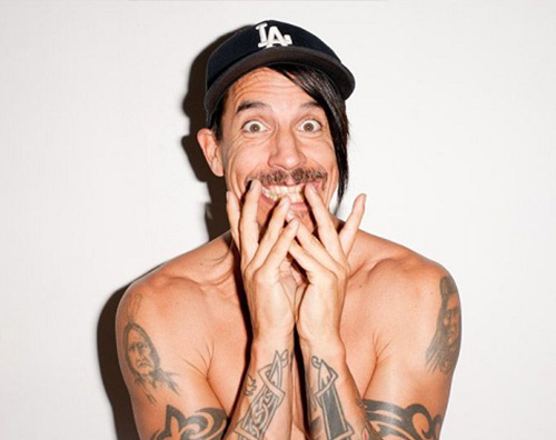 Anthony Kiedis dei Red Hot Chili Peppers ricoverato in ospedale