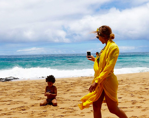 Beyonce alle Hawaii con la sua famiglia