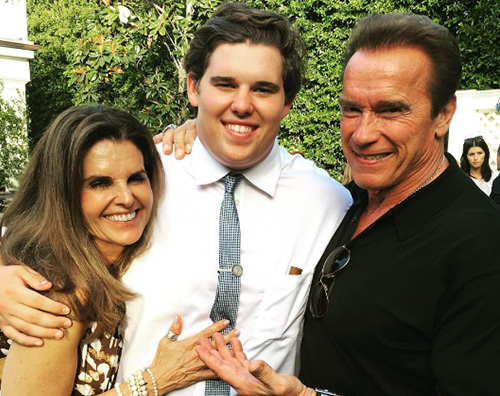 Arnold Schwarzenegger festeggia il diploma di Christopher