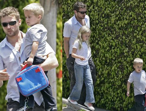  Ryan porta a scuola Deacon e Ava