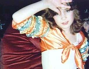  Riconoscete questa bambina?!