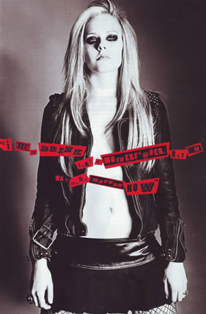 blenderavril2 Avril Lavigne topless per Blender