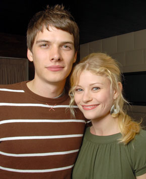 Emilie de Ravin si separa dopo 6 mesi emile blog Emilie de Ravin si separa dopo 6 mesi