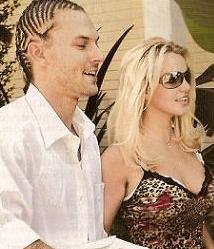 ezpbas Britney divorzia!