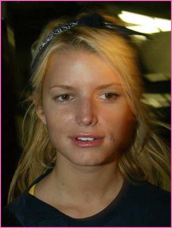 jessicasimpsonsenzatrucco Jessica Simpson senza trucco
