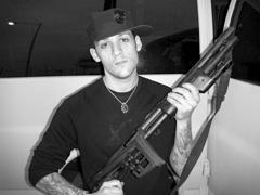 joel guns Attenti a Joel Madden