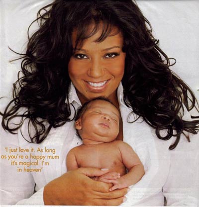melbaby2 Mel B presenta Angel Iris Murphy Brown