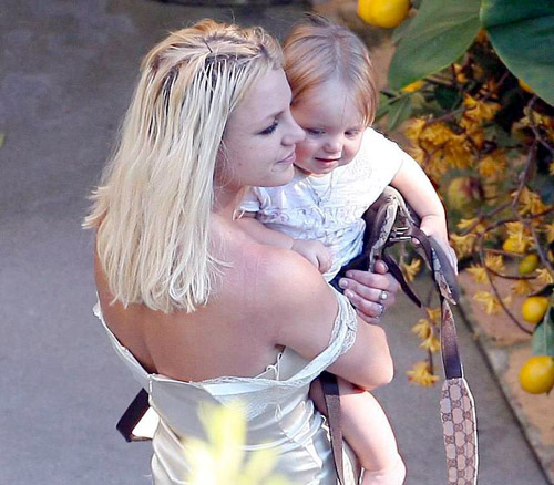 britjj2 Britney Spears si è nascosta a Malibù