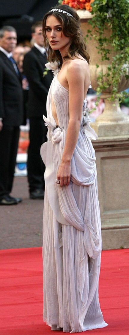 kieraknightlypremiere Keira Knightley alla premiere londinese di Atonement