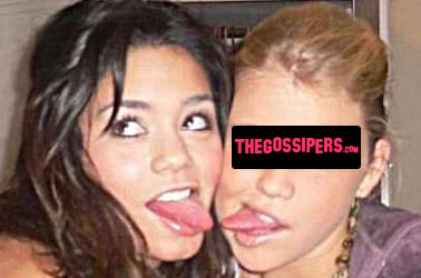 vanessaamichetta3 Vanessa Hudgens si diverte con le amiche