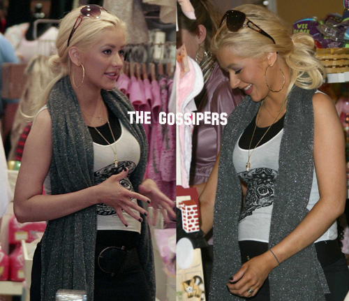 chrisacquisti Christina fa acquisti in rosa...non in azzurro!