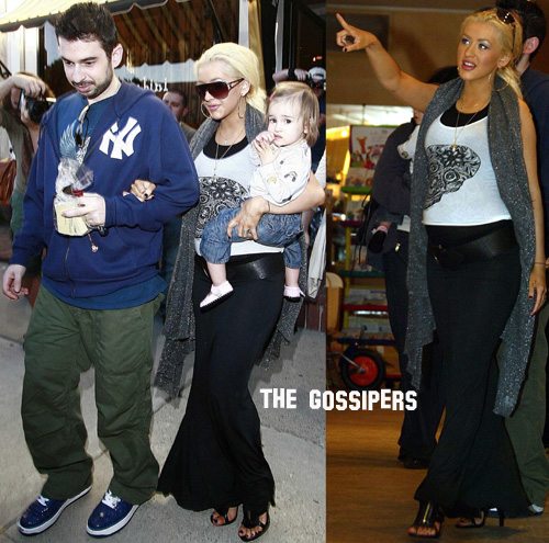 chrisacquisti2 Christina fa acquisti in rosa...non in azzurro!