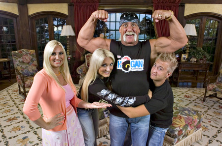 tbdhulk041307 Hulk Hogan divorzia dopo 23 anni