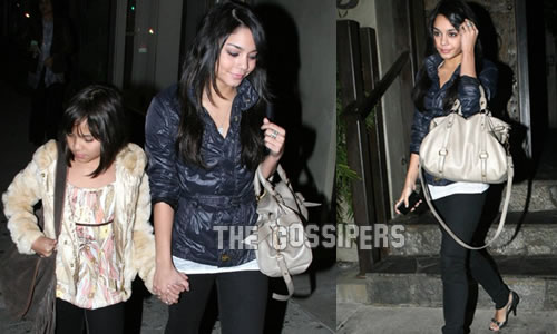 vvthanksgiving3 Vanessa Hudgens: Thanksgiving in famiglia