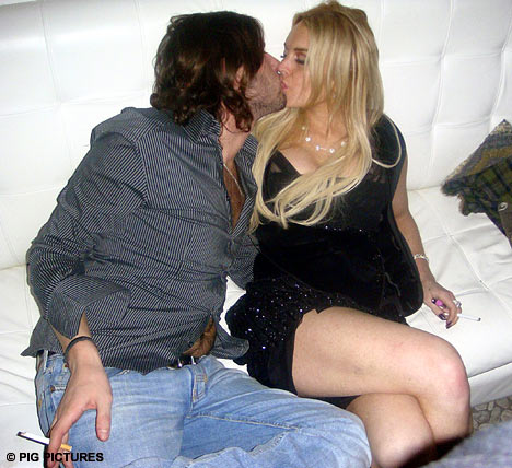 lohandm0101 468x428 Ricapitolando gli ultimi giorni di Lindsay Lohan