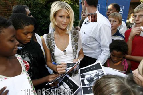 parisafrican3 Paris Hilton tra gli orfani