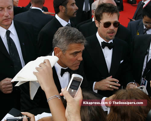 redcarpetburn1 George e Brad sul red carpet di Venezia