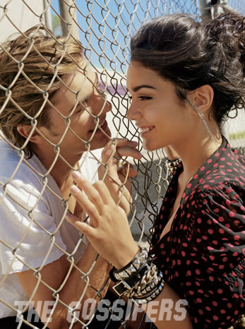 zanessa7 Zac, Vanessa e Ashley su ELLE per HSM3