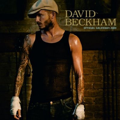 b871uv Il nuovo calendario di David Beckham