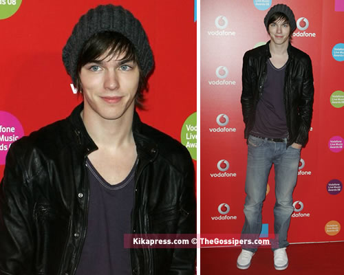 nicholas Nicholas Hoult ai Vodafone Music Awards