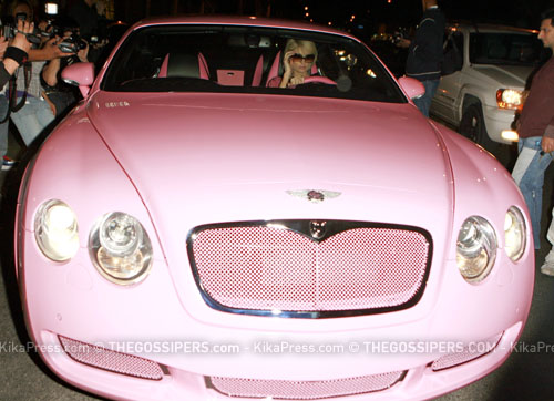 parisbentley La Barbie Paris Hilton in giro per Hollywood