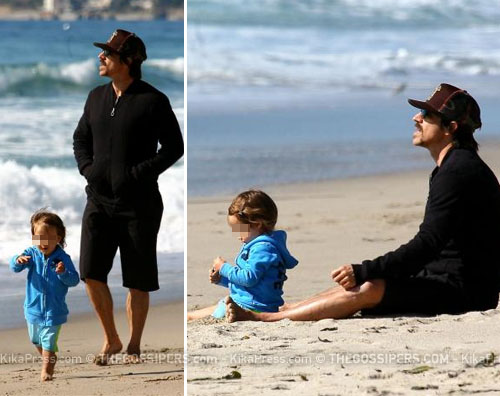 kiedis Anthony Kiedis in spiaggia con il figlio