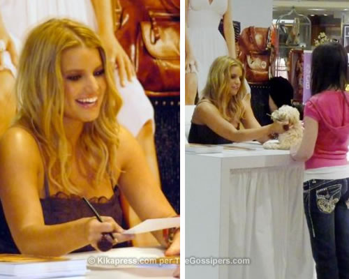 canejessica Jessica e Daisy firmano autografi
