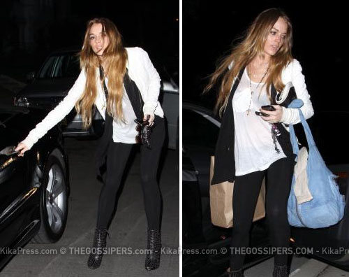 linziborse Lindsay porta i vestiti da Sam