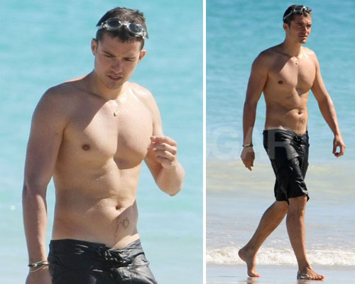 orlando spiaggia Orlando Bloom sulle spiaggie australiane