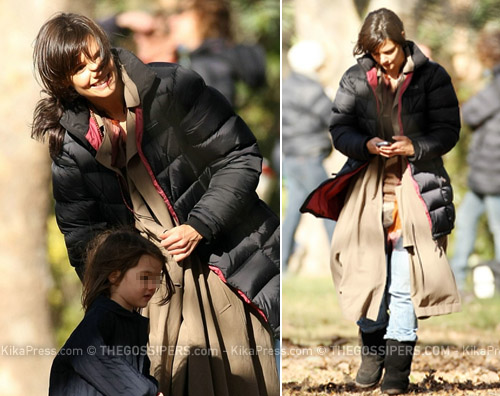 suri australia Katie Holmes in Australia con Suri