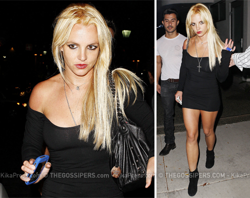 spearsbionda Britney Spears bionda a China Town