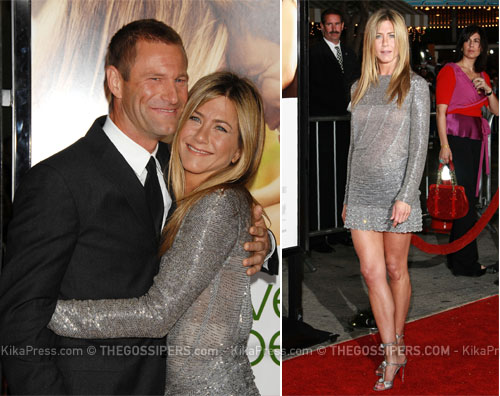 jenniferaron Jennifer Aniston sorride con Aaron Eckhart