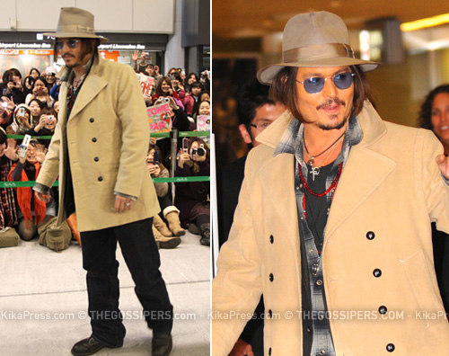 depp aerop Johnny Depp accolto dai fans giapponesi