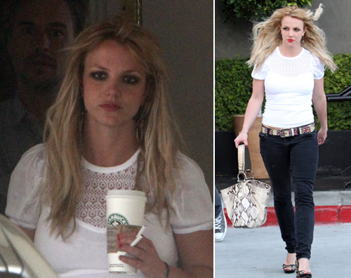 britney siga1 Britney Spears tra caffè e sigarette