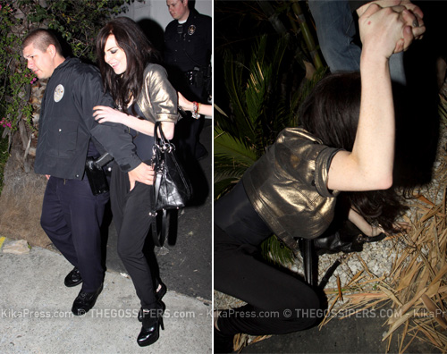 lindsay lohan frana2 Lindsay Lohan si sfracella al suolo