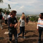 shaki seann 150x150 Shakira e Sean Penn ad Haiti
