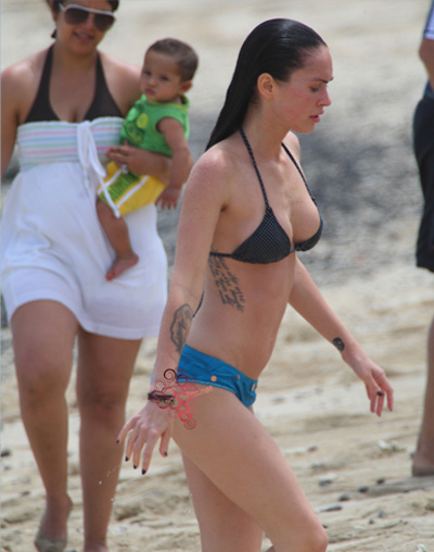 megan fox hawaii3 FOTO GALLERY: Megan Fox e Brian Austin Green alle Hawaii
