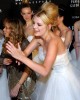 mischa barton rosa clara4 80x100 Mischa Barton sfila in abito da sposa