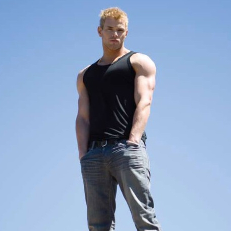 kellan daman6 FOTO GALLERY: Kellan Lutz sexy su DaMan