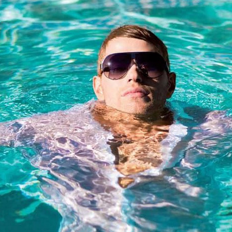 kellan daman9 FOTO GALLERY: Kellan Lutz sexy su DaMan