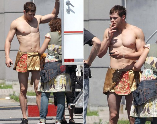 kellan nudo set Kellan Lutz sul set di Immortals