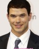 ck kellan lutz 80x100 FOTO GALLERY: Kellan Lutz e altre star per Calvin Klein